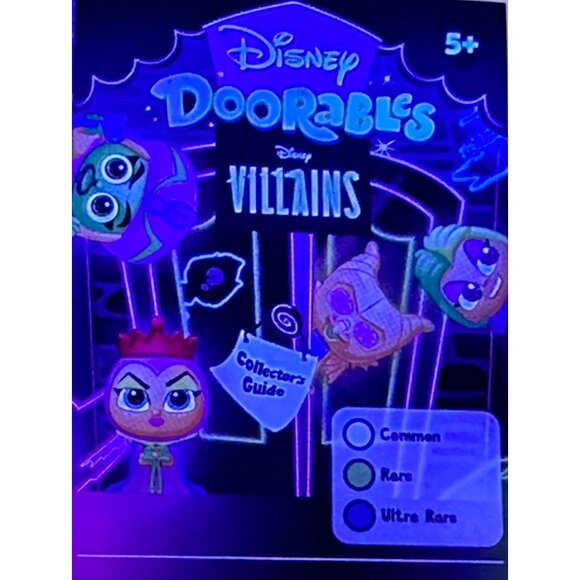 Disney Doorables Blacklight VILLAINS LADY TREMAINE Glows Cinderella NEW SEALED - Picture 14 of 15